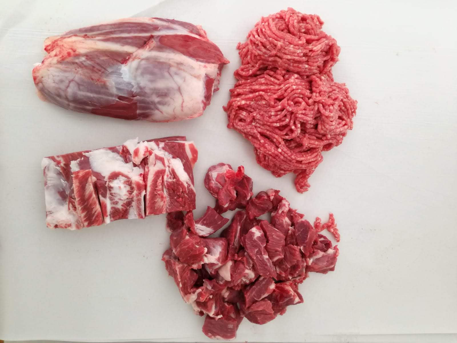 CARNE DI VITELLO E DI MANZO